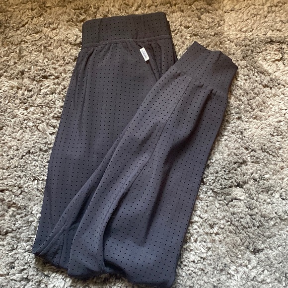 LNDR Pants - LNDR Black Joggers